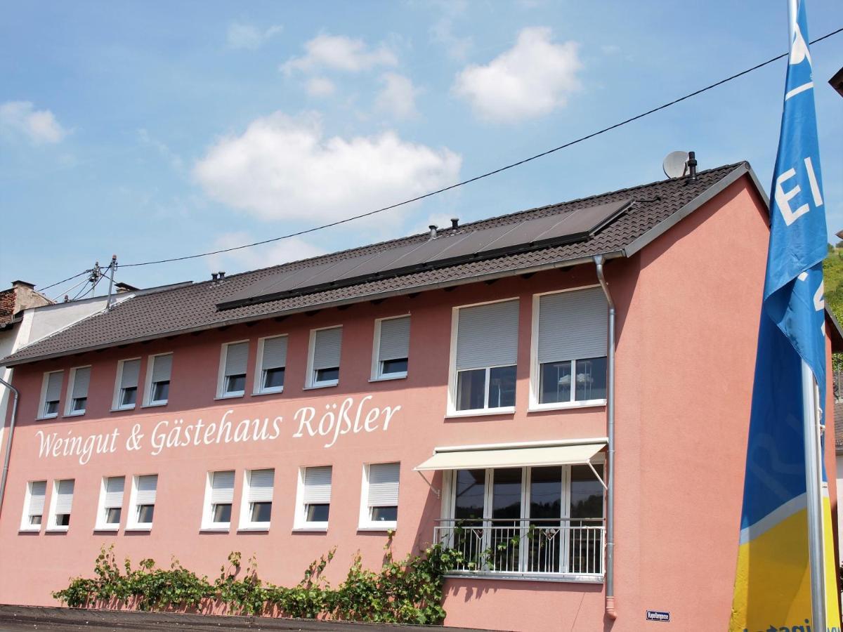 Gastehaus Weingut Rossler Hotel Lorch am Rhein Exterior photo